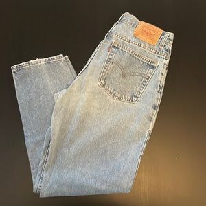Womens Levi’s 550 Relaxed Fit, Tapered Leg